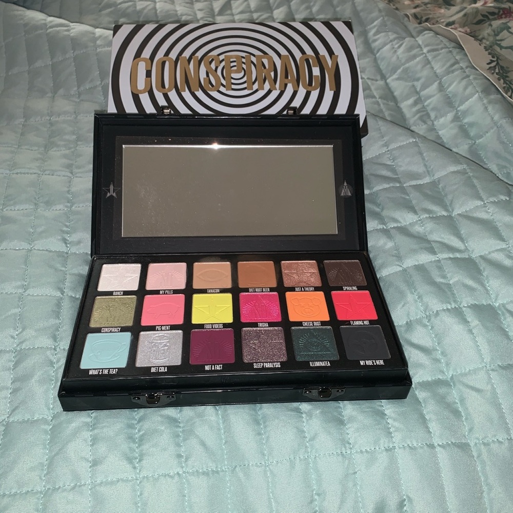 Conspiracy Makeup Palette SOLD ON DEPOP
